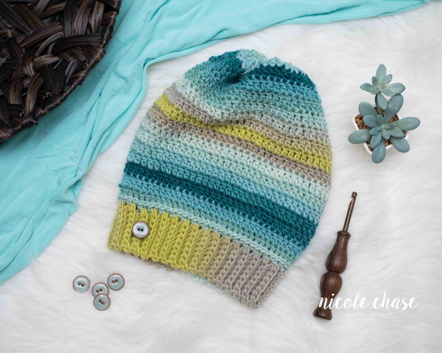 Free Slouch Beanie Crochet Pattern (7 Sizes!)