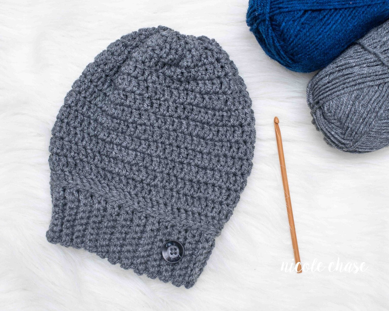 Free Slouch Beanie Crochet Pattern (7 Sizes!)