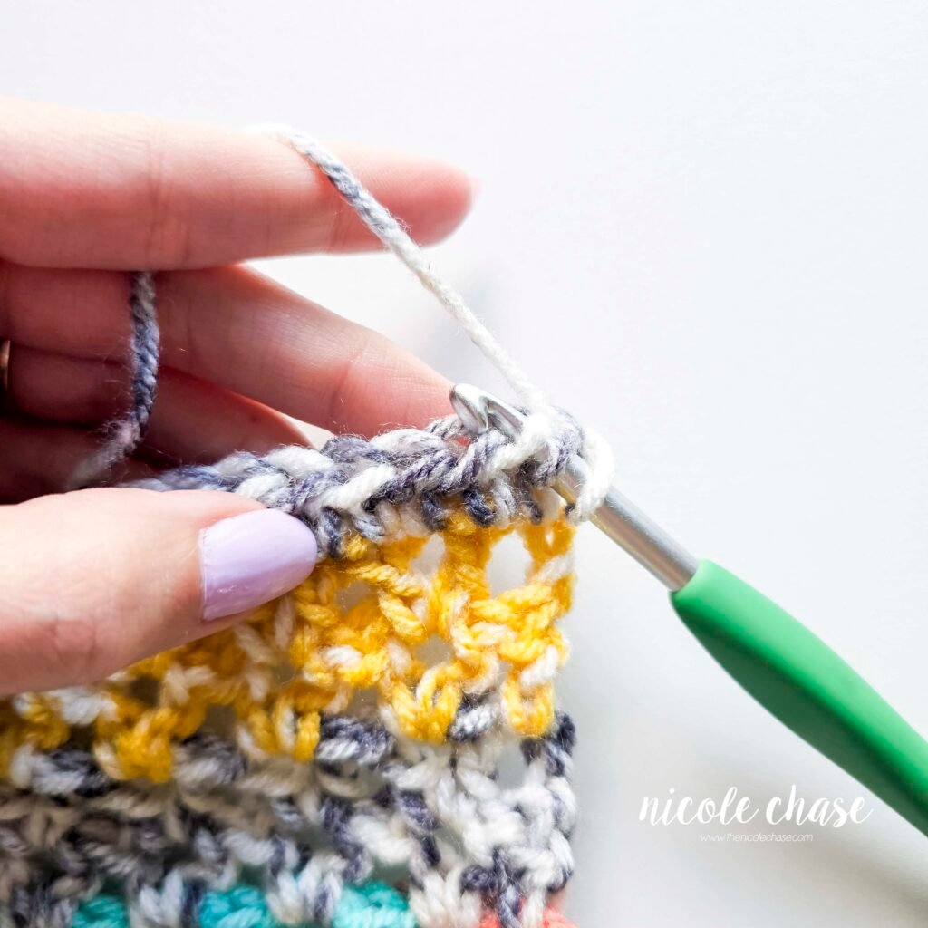 Working R7 of the New Beginnings Cowl crochet pattern, part 2.