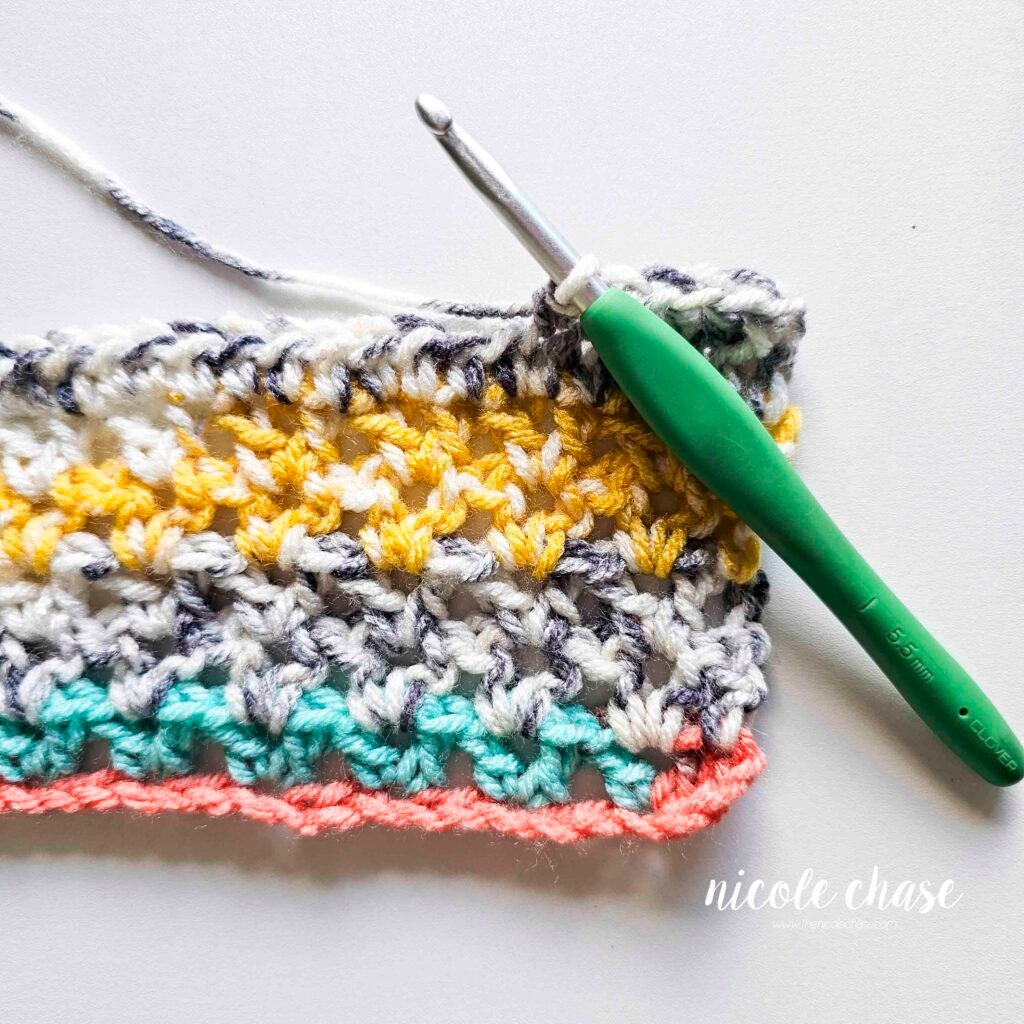 Working R7 of the New Beginnings Cowl crochet pattern, part 4.