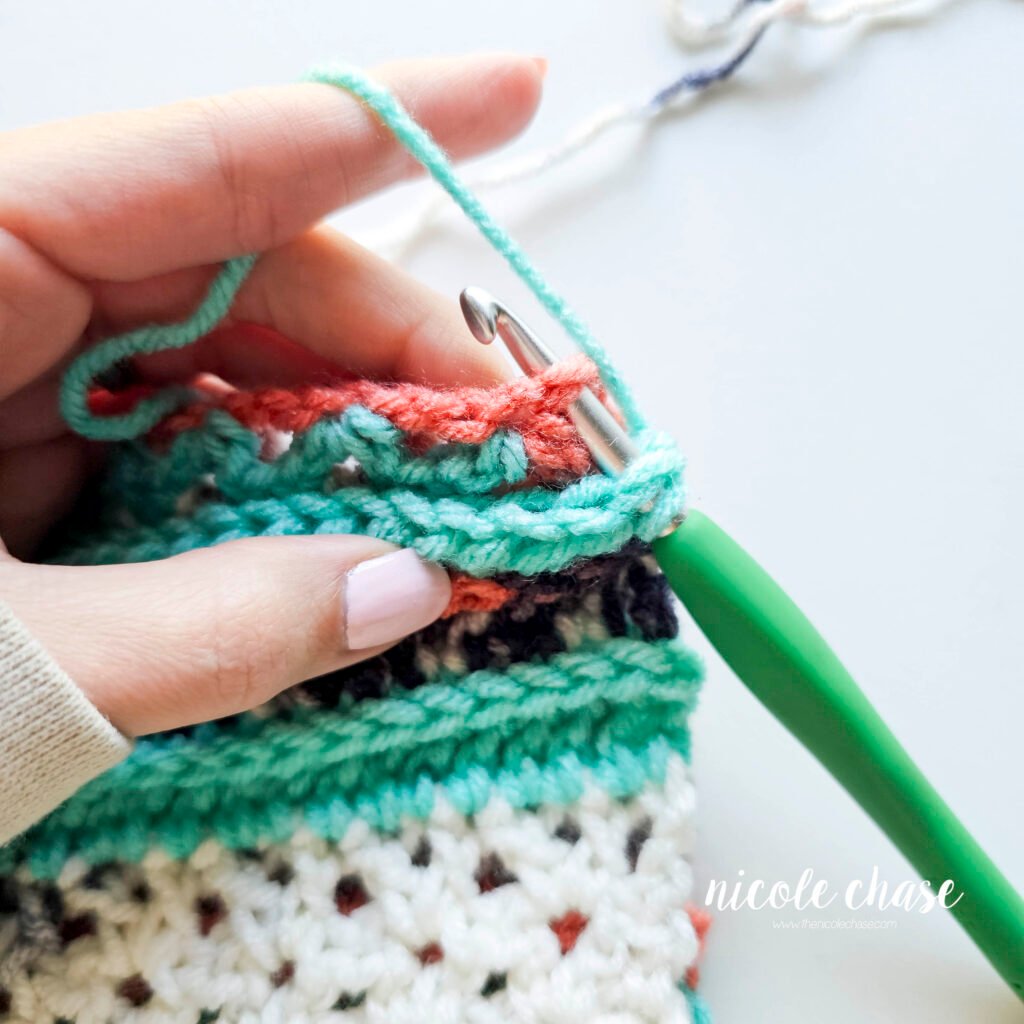 Seaming the ends of the cowl together for a finished look, part 2.