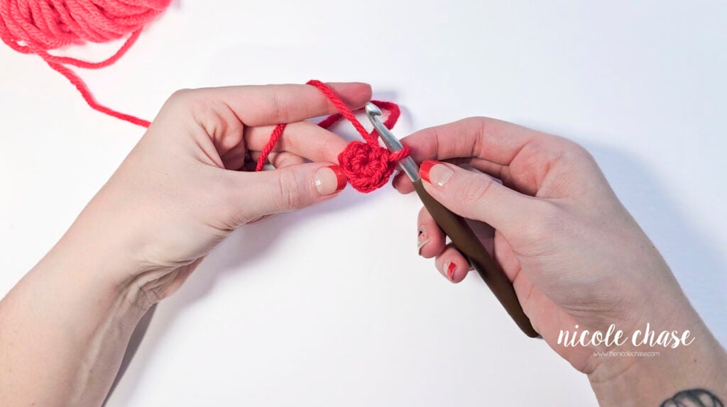 Magic Ring - Crochet Tutorial and Video - You Should Craft