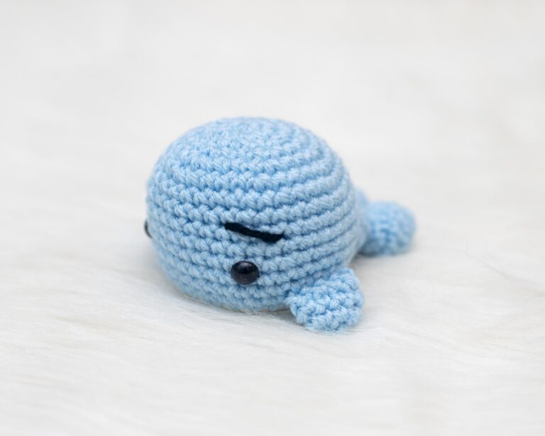 Mini Whale – Free Crochet Pattern