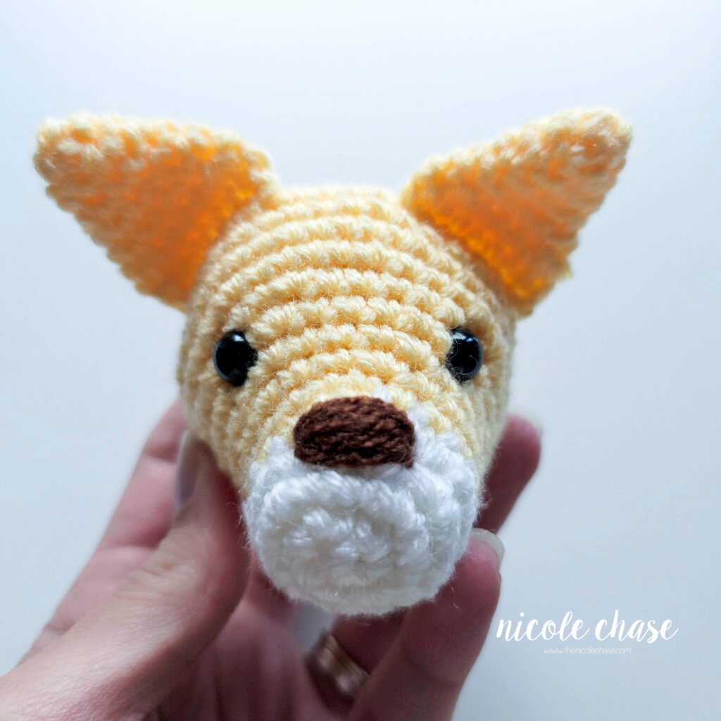 Finished nose embroidery on the cat crochet pattern.