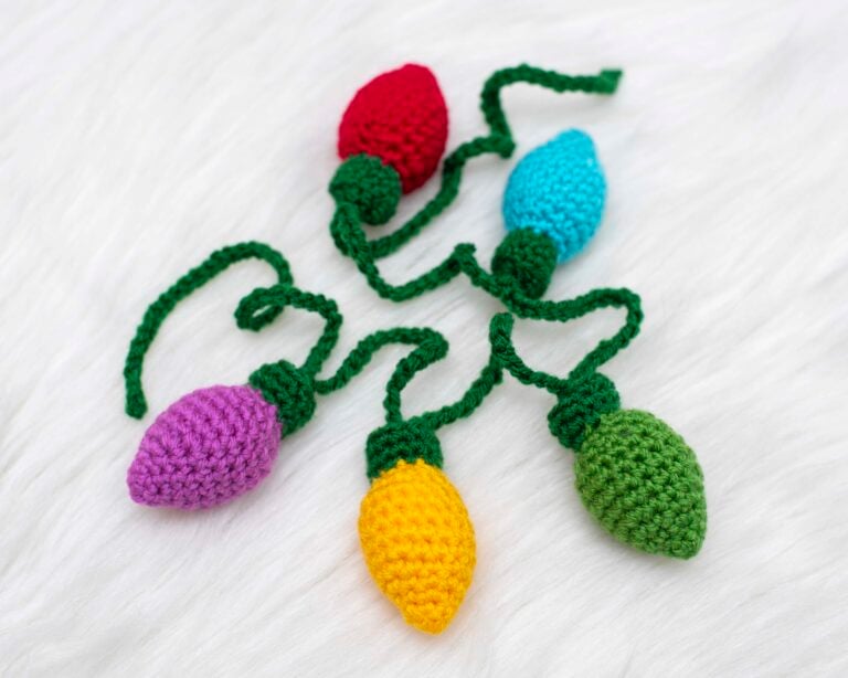 Christmas Lights – Free Crochet Pattern